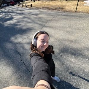 Meet your Posher, Johanna